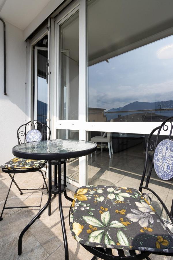 Belvedere Walking Distance From Train Station Apartment